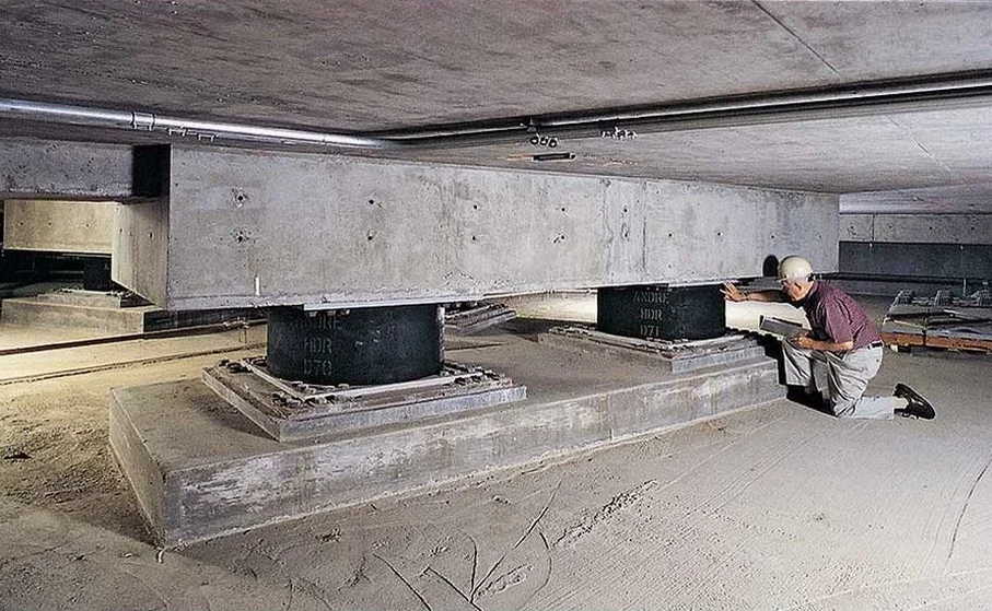 Base Isolation Seismic Design in Cleveland: Protecting Structures on Glacial Soils